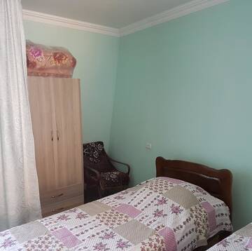 Фото номера Трехместный номер с видом на горы Гостевой дом Gios Guest House г. Чакви 3