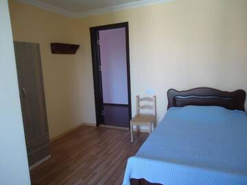 Фото номера Двухместный номер с 1 кроватью и балконом Гостевой дом Gios Guest House г. Чакви 7